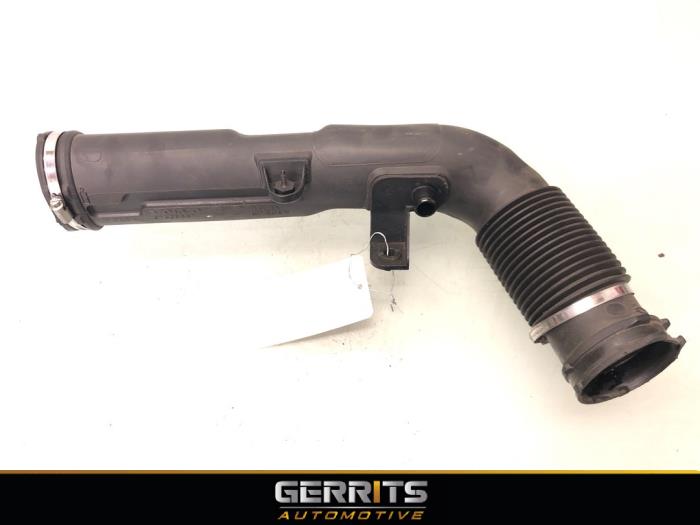 Air intake hose Volvo V40 2.0 D2 16V - 31338661