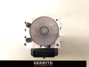 Używane Pompa ABS Hyundai i20 (GBB) 1.0 T-GDI 100 12V Cena € 149,99 Procedura marży oferowane przez Gerrits Automotive BV