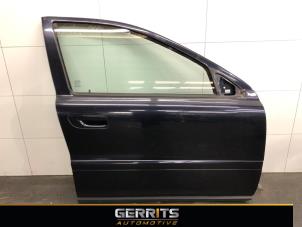 Gebruikte Portier 4Deurs rechts-voor Volvo V70 (SW) 2.0 T 20V Prijs € 149,95 Margeregeling aangeboden door Gerrits Automotive BV