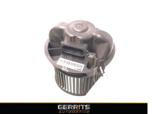 Begagnade Fläktmotor för uppvärmning och ventilation Peugeot 107 1.0 12V Pris € 24,99 Marginaltabell erbjuds av Gerrits Automotive BV