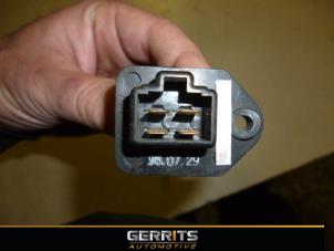 Begagnade Motstånd, kupéfläkt Hyundai H100 Pris € 21,98 Marginaltabell erbjuds av Gerrits Automotive BV