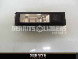 Gebruikte Binnenverlichting achter Mercedes C (W205) C-63 AMG S,Edition 1 4.0 V8 Biturbo Prijs € 21,98 Margeregeling aangeboden door Gerrits Automotive BV