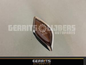 Begagnade Nödbelysningsbrytare Citroen DS3 (SA) 1.6 VTi 120 16V Pris € 21,98 Marginaltabell erbjuds av Gerrits Automotive BV