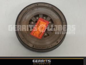 Begagnade Tvåmassesvänghjul Mercedes Sprinter 4t (904) 416 CDI 20V Pris € 158,95 Marginaltabell erbjuds av Gerrits Automotive BV