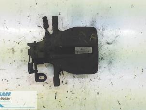 Begagnade Bakre bromsok, höger Peugeot Expert (G9) 2.0 HDiF 16V 130 Pris € 125,00 Marginaltabell erbjuds av Autodemontage van de Laar