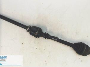 Gebruikte Steekas rechts-voor Renault Espace (JK) 2.2 dCi 150 16V Grand Espace Prijs € 50,00 Margeregeling aangeboden door Autodemontage van de Laar