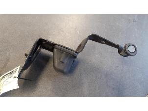 Gebruikte Schuifdeurrol links Renault Master III (FV) 2.3 dCi 125 16V FWD Prijs € 121,00 Inclusief btw aangeboden door Autodemontage van de Laar