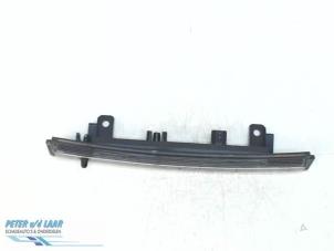 Begagnade Tredje bromsljus Renault Scénic IV (RFAJ) 1.5 Energy dCi 110 Pris € 70,00 Marginaltabell erbjuds av Autodemontage van de Laar