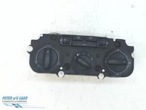 Begagnade Värmekontrollpanel Volkswagen Passat Pris € 70,00 Marginaltabell erbjuds av Autodemontage van de Laar