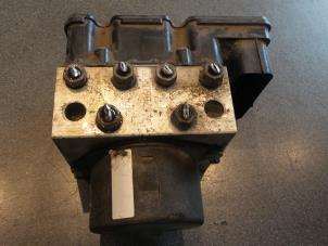 Begagnade ABS-pump Mini Mini (R56) 1.6 16V Cooper Pris € 150,00 Marginaltabell erbjuds av Autodemontage van de Laar