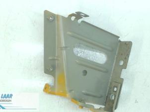 Begagnade Diverse Renault Master III (EV/HV/UV/VA/VB/VD/VF/VG/VJ) 2.3 dCi 135 16V FWD Pris på förfrågan erbjuds av Autodemontage van de Laar