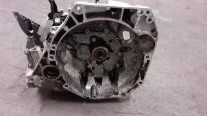 Begagnade Växellåda Renault Captur (2R) 0.9 Energy TCE 12V Pris € 700,00 Marginaltabell erbjuds av Autodemontage van de Laar