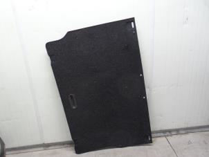 Używane Plyta podlogowa bagaznika Opel Meriva 1.4 16V Twinport Cena na żądanie oferowane przez Autodemontage van de Laar