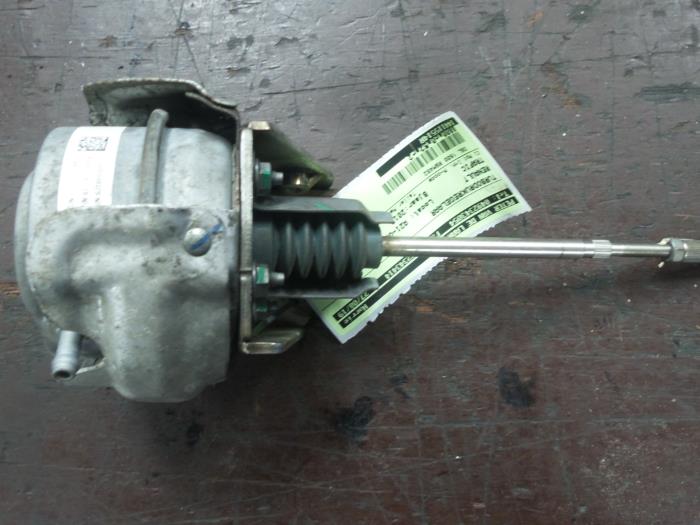 Turbodrukregelaar van een Renault Trafic 2017