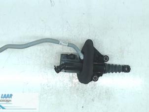 Gebruikte Koppeling Hoofd Cilinder Renault Talisman (RFDL) 1.6 dCi 130 Prijs op aanvraag aangeboden door Autodemontage van de Laar