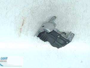 Gebruikte Uitlaatgas smoorklep Renault Kadjar (RFEH) 1.5 Blue dCi Prijs op aanvraag aangeboden door Autodemontage van de Laar