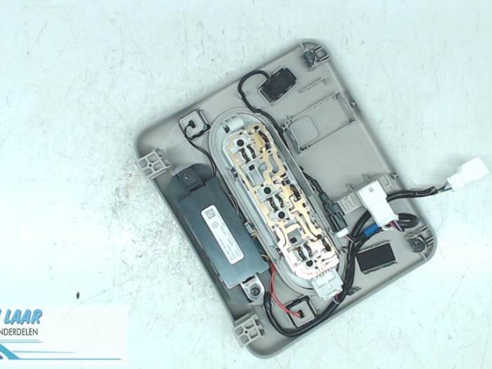 Innerbelysning, fram från en Nissan Qashqai (J11) 1.2 DIG-T 16V 2014