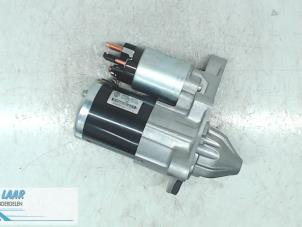 Begagnade Startmotor Dacia Dokker Express (8S) 1.6 16V LPG Pris € 150,00 Marginaltabell erbjuds av Autodemontage van de Laar
