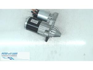 Gebruikte Startmotor Dacia Duster (SR) 1.6 16V Prijs € 181,50 Inclusief btw aangeboden door Autodemontage van de Laar