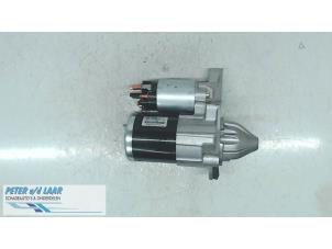 Begagnade Startmotor Dacia Duster (SR) 1.6 16V Pris € 181,50 Inklusive moms erbjuds av Autodemontage van de Laar