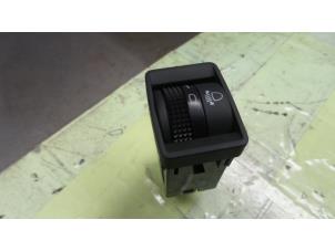 Begagnade Brytare, AIH strålkastare Nissan X-Trail (T32) 1.6 Energy dCi All Mode Pris på förfrågan erbjuds av Autodemontage van de Laar