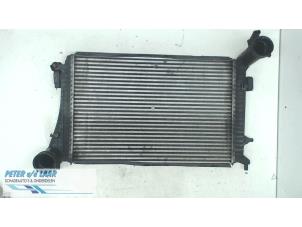 Gebruikte Intercooler Volkswagen Caddy III (2KA,2KH,2CA,2CH) 1.9 TDI Prijs € 75,00 Margeregeling aangeboden door Autodemontage van de Laar