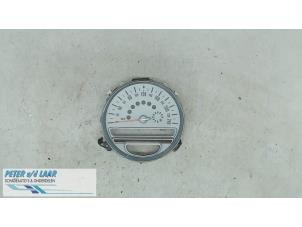 Gebruikte Kilometerteller KM Mini Mini (R56) 1.6 16V Cooper Prijs € 50,00 Margeregeling aangeboden door Autodemontage van de Laar