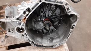 Używane Skrzynia biegów Renault Scénic III (JZ) 1.5 dCi 110 Cena € 500,00 Procedura marży oferowane przez Autodemontage van de Laar