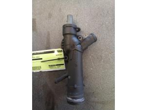 Begagnade Vattenrör Skoda Fabia II (5J) 1.2 TDI 12V Greenline Pris € 20,00 Marginaltabell erbjuds av Autodemontage van de Laar