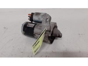 Używane Rozrusznik Dacia Sandero II 1.0 Sce 75 12V Cena € 90,00 Procedura marży oferowane przez Autodemontage van de Laar