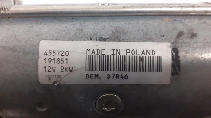 Startmotor från en Mercedes-Benz C Combi (S203) 2.7 C-270 CDI 20V 2002