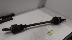 Gebruikte Steekas links-achter Mercedes Vito (639.6) 2.2 109 CDI 16V Prijs € 70,00 Margeregeling aangeboden door Autodemontage van de Laar