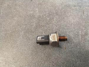 Begagnade Bränsletryckssensor Citroen Berlingo 1.6 HDI 16V 75 Pris € 35,00 Marginaltabell erbjuds av Autodemontage van de Laar