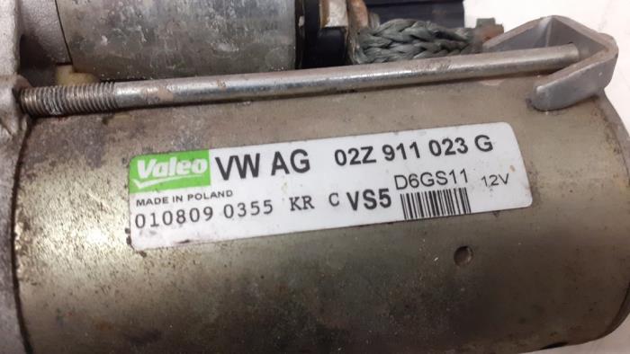 Startmotor från en Volkswagen Golf VI (5K1) 1.4 TSI 122 16V 2009