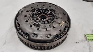 Begagnade Svänghjul Renault Scénic III (JZ) 1.6 Energy dCi 130 Pris € 275,00 Marginaltabell erbjuds av Autodemontage van de Laar