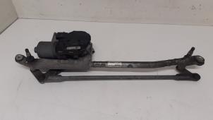 Gebruikte Ruitenwismotor + Mechaniek Audi Q7 (4MB/4MG) 3.0 TDI V6 24V Prijs € 200,00 Margeregeling aangeboden door Autodemontage van de Laar