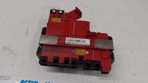 Begagnade Säkringsbox BMW 5 serie (F10) 530d 24V Pris € 30,00 Marginaltabell erbjuds av Autodemontage van de Laar