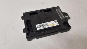 Begagnade Dator , karosskontroll (BCM) Dacia Sandero II 1.5 dCi 90 Pris € 90,00 Marginaltabell erbjuds av Autodemontage van de Laar