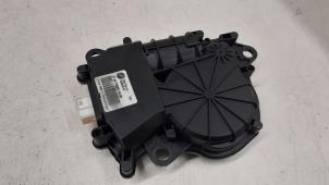 Używane Silnik tylnej klapy BMW 3 serie Touring (F31) 330d 3.0 24V Cena € 70,00 Procedura marży oferowane przez Autodemontage van de Laar