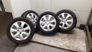 Gebruikte Sportvelgenset + banden Opel Agila (B) 1.0 12V Prijs € 300,00 Margeregeling aangeboden door Autodemontage van de Laar