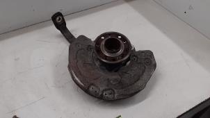 Begagnade Spindel, vänster fram Mercedes C (W205) C-250 2.2 CDI 16V BlueTEC, C-250d Pris € 150,00 Marginaltabell erbjuds av Autodemontage van de Laar