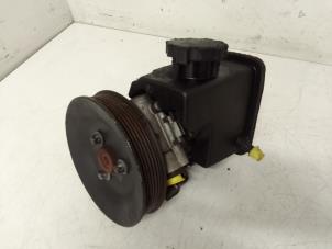 Gebruikte Servopomp Mercedes Vito (639.6) 2.2 115 CDI 16V Prijs € 125,00 Margeregeling aangeboden door Autodemontage van de Laar