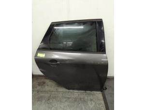 Używane Drzwi prawe tylne wersja 4-drzwiowa Ford Focus 3 Wagon 1.5 EcoBoost 16V 150 Cena € 300,00 Procedura marży oferowane przez Autodemontage van de Laar