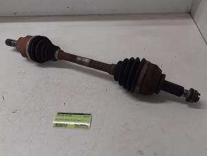 Gebruikte Cardanas links-voor (VWA) Opel Vivaro Combi 1.6 CDTi BiTurbo Prijs € 170,00 Margeregeling aangeboden door Autodemontage van de Laar