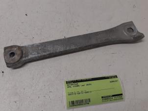 Gebruikte Motorrubber Opel Vivaro Combi 1.6 CDTi BiTurbo Prijs € 25,00 Margeregeling aangeboden door Autodemontage van de Laar