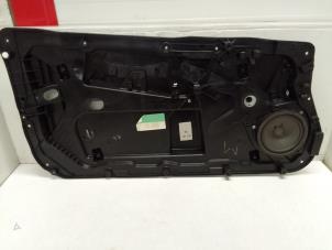 Gebruikte Ruitmechaniek 2Deurs links-voor Ford Fiesta 6 (JA8) Prijs € 75,00 Margeregeling aangeboden door Autodemontage van de Laar