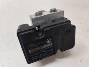 Begagnade ABS-pump Volkswagen Golf Plus (5M1/1KP) 1.4 16V Pris € 100,00 Marginaltabell erbjuds av Autodemontage van de Laar