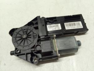 Begagnade Motor, dörrfönster Renault Grand Scénic III (JZ) 1.5 dCi 110 Pris € 65,00 Marginaltabell erbjuds av Autodemontage van de Laar