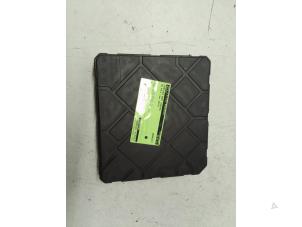 Begagnade Dator , karosskontroll (BCM) Volkswagen Polo VI (AW1) 1.0 MPI 12V Pris € 100,00 Marginaltabell erbjuds av Autodemontage van de Laar