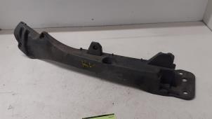 Begagnade Diverse Renault Clio III (BR/CR) 1.2 16V 75 Pris € 25,00 Marginaltabell erbjuds av Autodemontage van de Laar